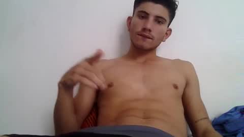 Snapshot of mariobrosss517470 chatting on December 3, 1:43 pm mariobrosss517470 online show from December 3, 1:43 pm