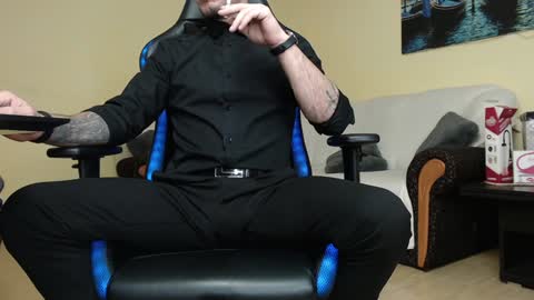 Snapshot of marioslim chatting on February 5, 1:44 pm marioslim online show from February 5, 1:44 pm