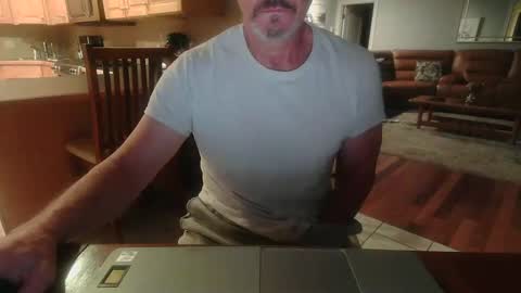 Snapshot of mark48130 chatting on September 10, 9:41 am Mark online show from September 10, 9:41 am