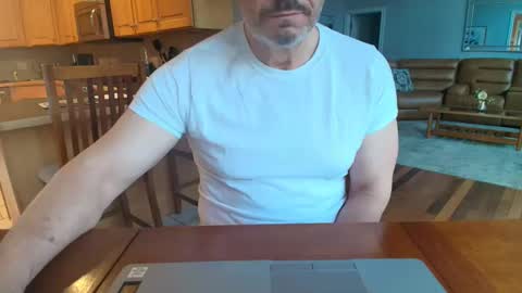 Snapshot of mark48130 chatting on March 9, 1:04 pm Mark online show from March 9, 1:04 pm