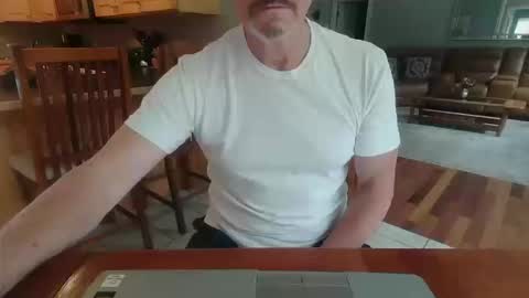 Snapshot of mark48130 chatting on October 11, 6:23 pm Mark online show from October 11, 6:23 pm