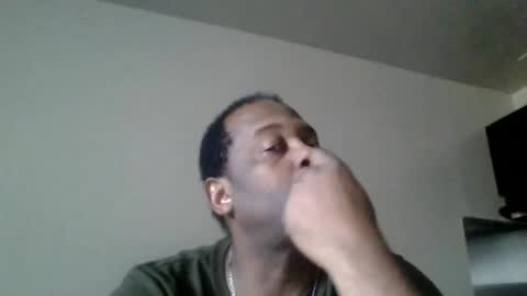 mark7062012 online show from May 3, 10:12 pm