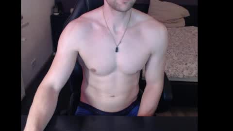 Snapshot of mark_95x chatting on March 2, 8:14 pm mark_95x online show from March 2, 8:14 pm