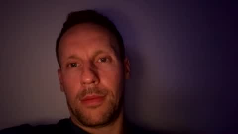 Snapshot of mark__39 chatting on October 16, 8:50 pm Mark online show from October 16, 8:50 pm