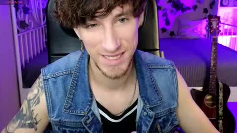 mark_caron online show from November 5, 8:44 pm