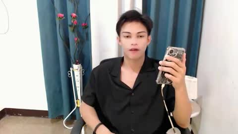 JUST CALL ME MARK online show from April 29, 10:09 am