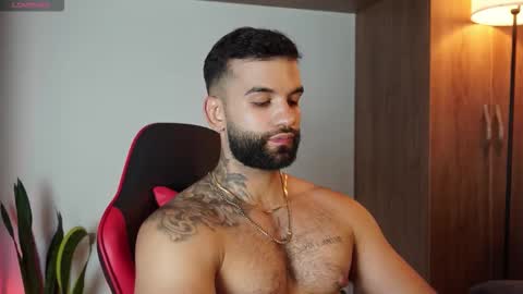 Mark online show from November 6, 9:18 pm