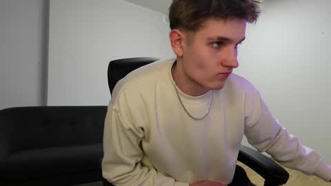 MARK KARSON online show from December 13, 8:37 pm