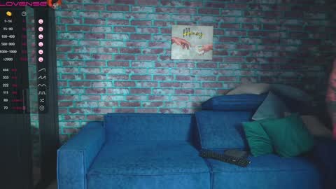Snapshot of mark_normal chatting on February 3, 11:26 pm Mark online show from February 3, 11:26 pm