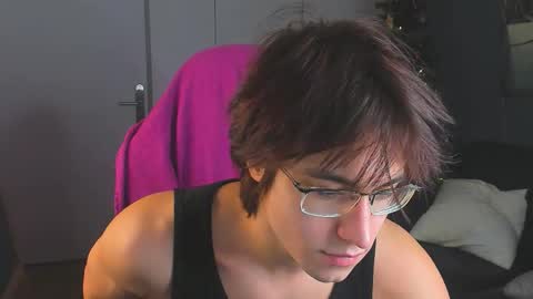 mark online show from December 3, 6:52 am