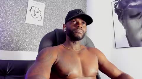 Mark online show from February 16, 8:01 am