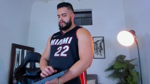 mark_x23 online show from April 24, 4:48 am