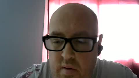 Snapshot of markkellyhamilton99 chatting on January 4, 4:11 pm mark online show from January 4, 4:11 pm