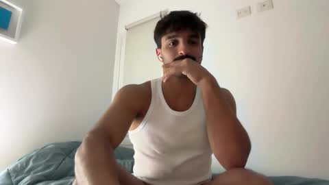 markkkus_ online show from April 22, 4:19 am