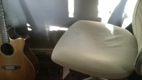 marklondonguy2023 online show from October 22, 11:14 am