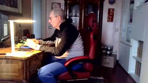 markmarkmark00 online show from February 25, 7:20 am