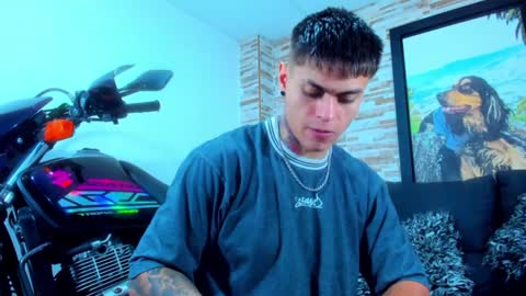 Snapshot of marko_toro__ chatting on January 21, 2:11 am Sebastian online show from January 21, 2:11 am