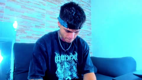 Snapshot of marko_toro__ chatting on January 27, 11:22 pm Sebastian online show from January 27, 11:22 pm