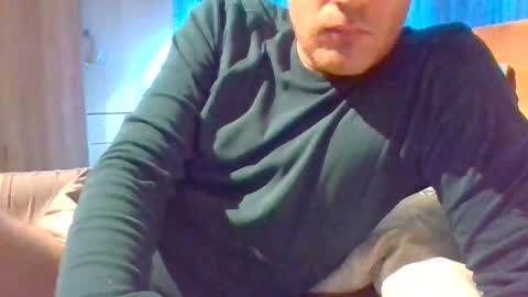 Snapshot of markus_7 chatting on March 7, 1:18 pm markus_7 online show from March 7, 1:18 pm