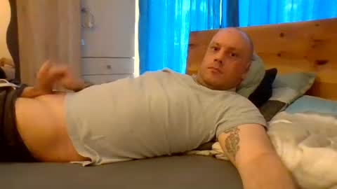 markus_7 online show from June 27, 9:45 am