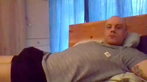 Snapshot of markus_7 chatting on February 27, 12:34 pm markus_7 online show from February 27, 12:34 pm