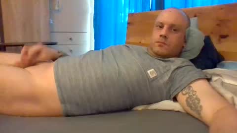 markus_7 online show from June 28, 12:33 pm