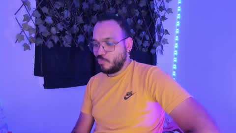 Mark  online show from November 6, 9:40 pm