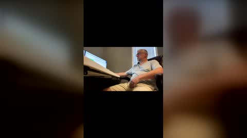 marky0029 online show from April 6, 1:01 pm