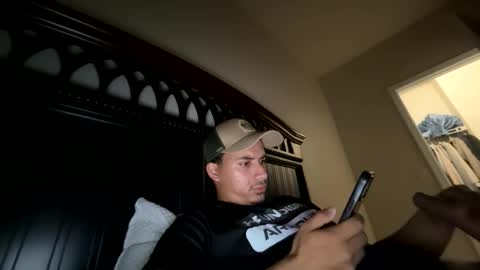 marlonnolascotabora15 online show from April 23, 12:59 am