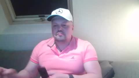 mars0481 online show from February 3, 11:43 pm