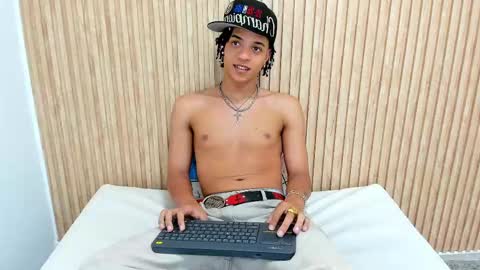 Snapshot of marshall_spencer chatting on September 29, 1:30 pm MARSHALL online show from September 29, 1:30 pm