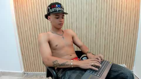 Snapshot of marshall_spencer chatting on September 8, 3:00 pm MARSHALL online show from September 8, 3:00 pm