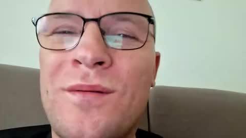 martin37sexman online show from October 12, 2:00 pm