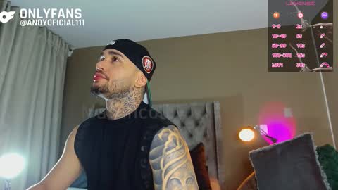 Snapshot of martin_colby05 chatting on October 29, 12:35 am ONLYFANS Sotoandres modelo independiente online show from October 29, 12:35 am