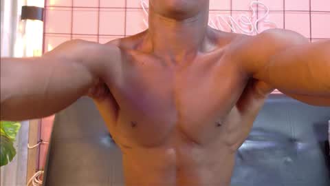 Snapshot of martin_killer chatting on October 15, 2:08 am Martin online show from October 15, 2:08 am