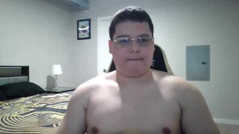 martin_militaryboy online show from May 8, 10:10 pm