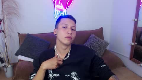 Martin  online show from October 21, 12:14 am