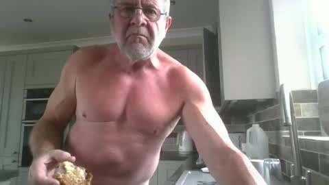 martinrgbxxxx online show from June 17, 8:05 am