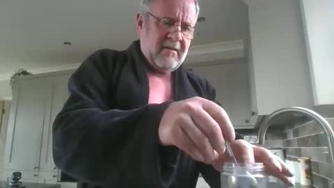 martinrgbxxxx online show from May 4, 8:38 am