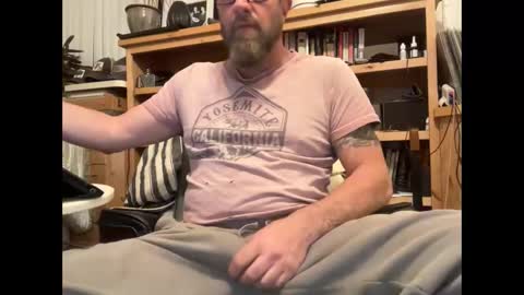 Snapshot of martinstolcris chatting on January 6, 7:09 am martinstolcris online show from January 6, 7:09 am