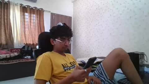 Mask Boy online show from October 19, 5:01 am