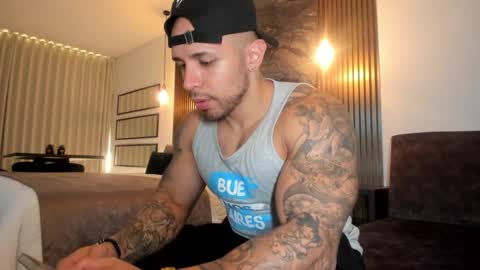 Snapshot of mason_fit chatting on February 7, 9:15 pm Mason Andre online show from February 7, 9:15 pm