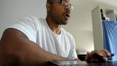 Snapshot of mason_fit chatting on February 14, 6:29 pm Mason Andre online show from February 14, 6:29 pm