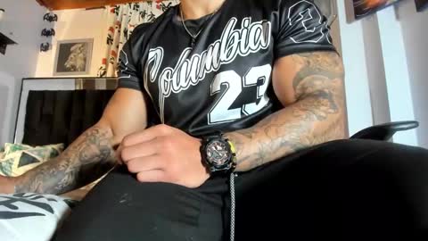 Snapshot of mason_fit chatting on December 31, 3:23 am Mason Andre online show from December 31, 3:23 am