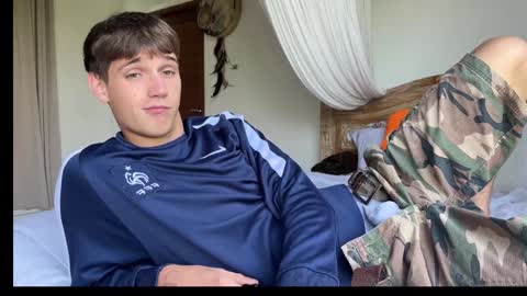 Snapshot of mason_gallagher chatting on January 29, 1:27 am Mason online show from January 29, 1:27 am