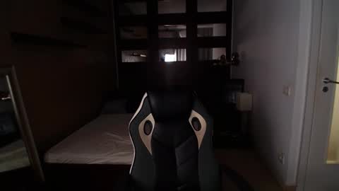 Snapshot of masondune chatting on October 18, 4:39 am MasonDune online show from October 18, 4:39 am