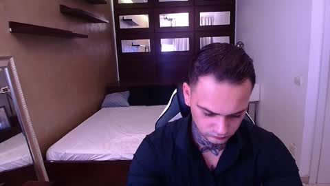 Snapshot of masondune chatting on October 21, 5:10 am MasonDune online show from October 21, 5:10 am