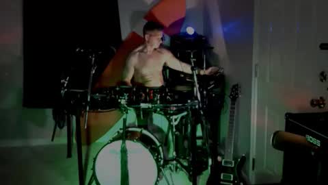 HappyZending online show from April 10, 6:59 pm