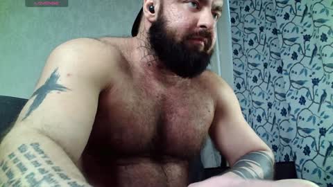 Snapshot of masseurxxl chatting on February 6, 12:48 pm Derek online show from February 6, 12:48 pm