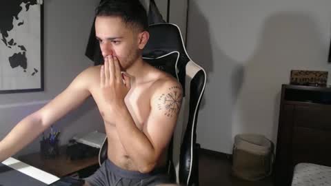 massimo online show from October 15, 11:23 pm